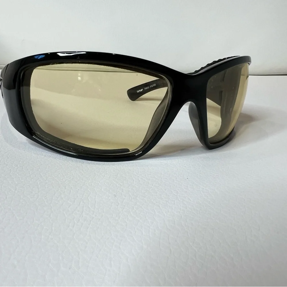 7eye Taku F5705 Black Motorcycle Riding Glasses Accessories Case